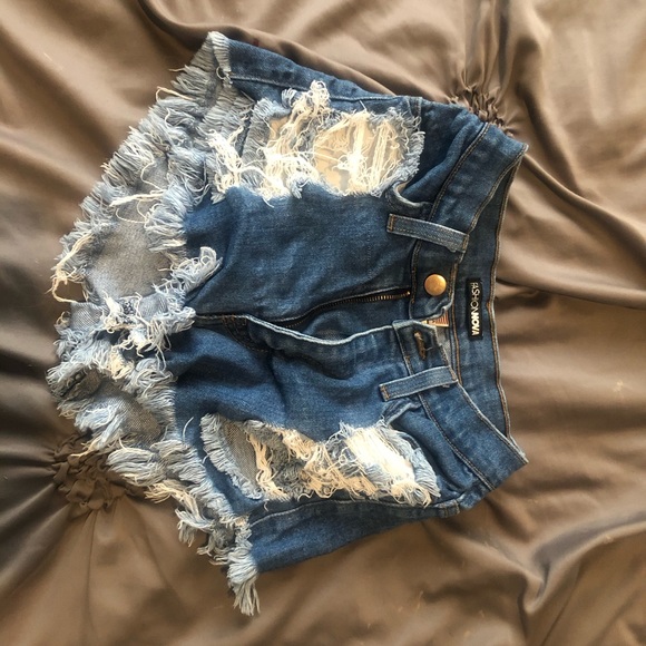 Highwaist Cutoff Booty Shorts - Picture 1 of 2